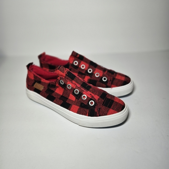 Blowfish Malibu Red and Black Plaid Slip-On 8.5 Womens Sneakers - Picture 2 of 13